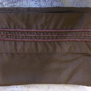 Twin, X-Long Dark Plum Sheet Set